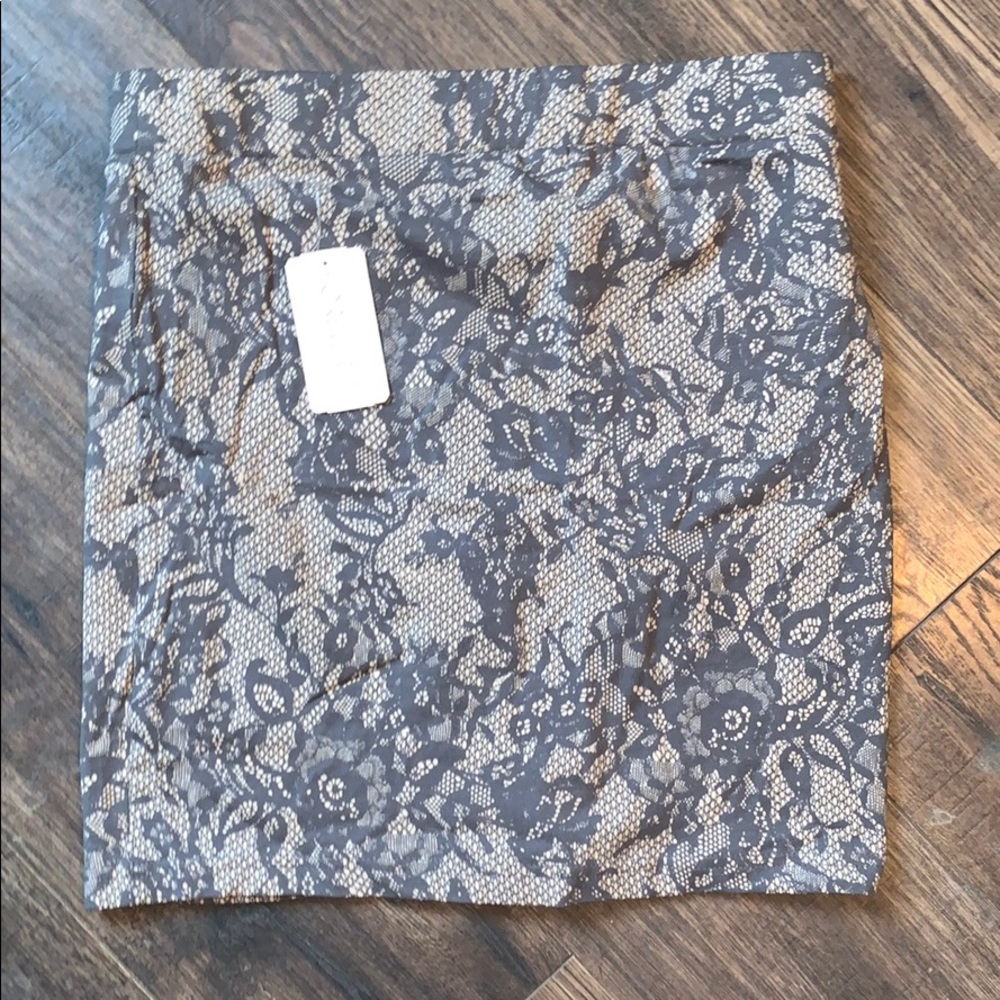 Stretchy skirt - never worn
